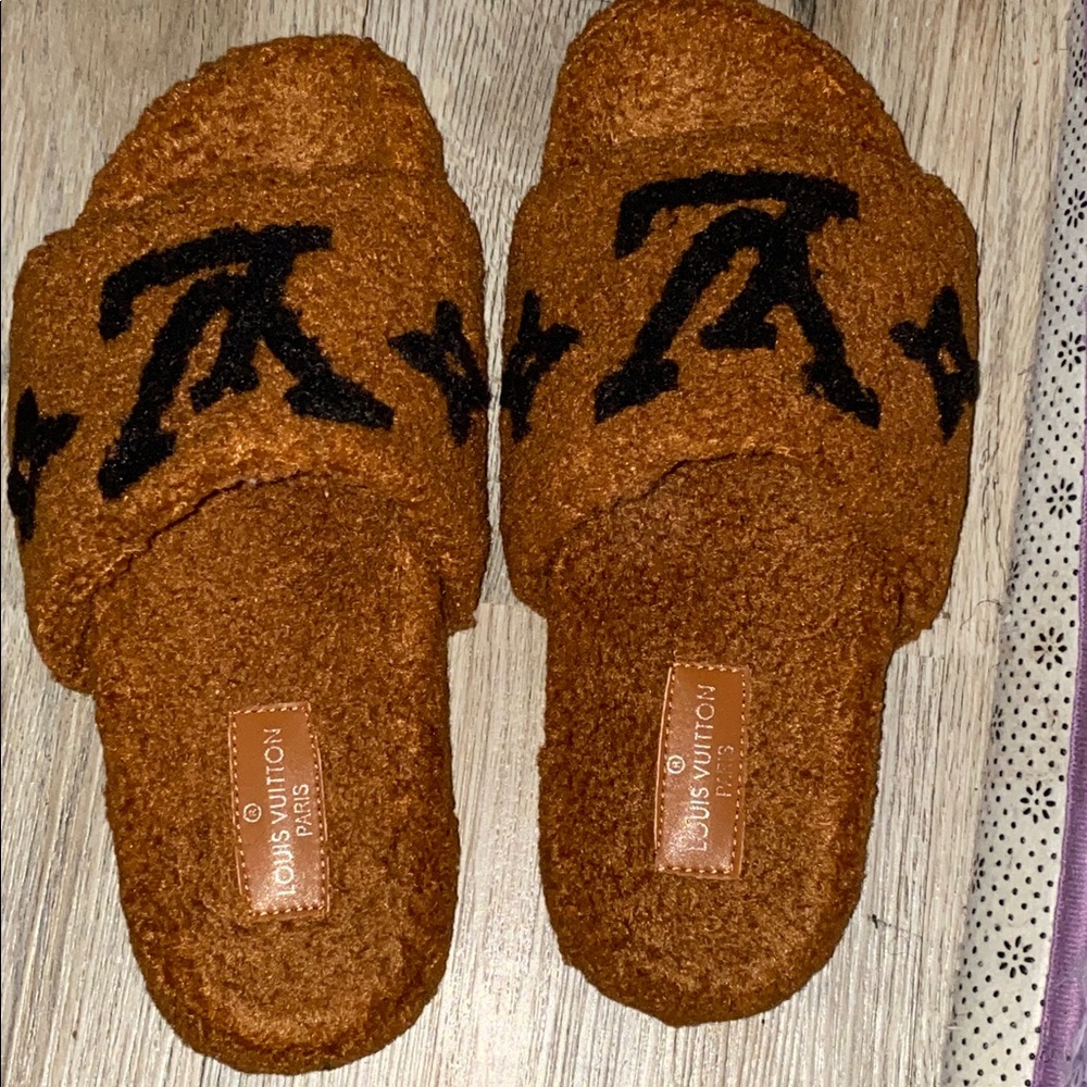 Louis Vuitton Tan Fuzzy Slippers